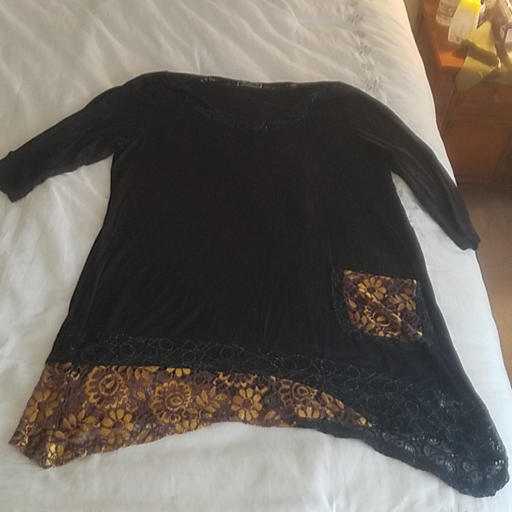 Aster Tunic